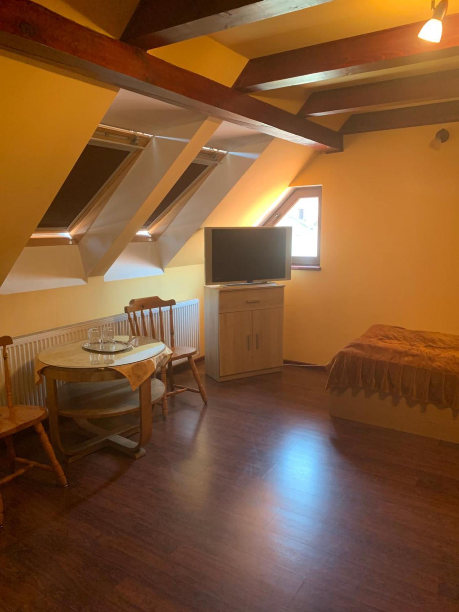 Hotel Casa Lenke Săcele Exteriér fotografie